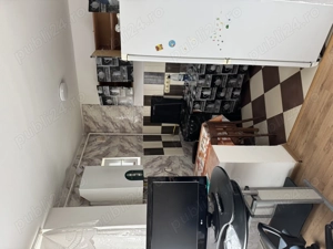 Garsonieră de închiriat.