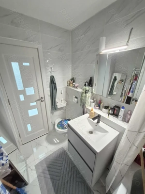 2 Cam-Sagului-5 Min de Centru-Mobilat-Centrala-Aer conditionat-Balcon- 60 MP - 90.000 Euro ! - imagine 8