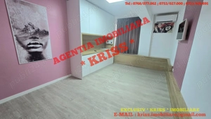 Ofer Spre Închiriere! Spațiu 91 Mp. ULTRACENTRAL Pitești Liber Etaj 3 - imagine 3