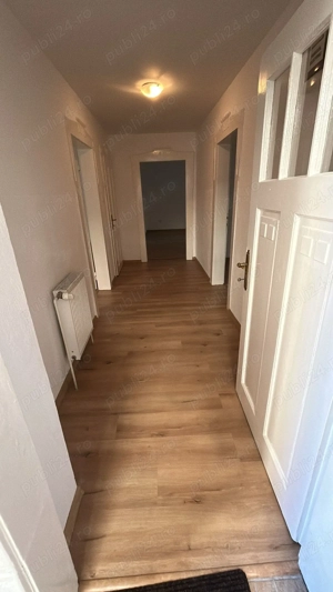 De îchiriat : apartament 4 camere la casă - imagine 2