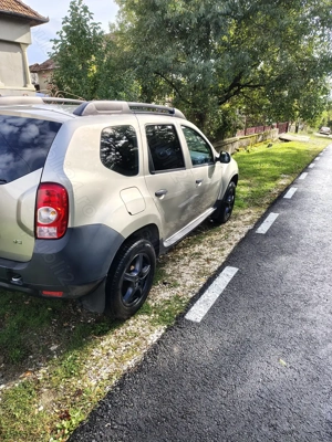 Vând Dacia Duster preț negociabil  - imagine 10