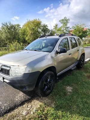 Vând Dacia Duster preț negociabil  - imagine 9