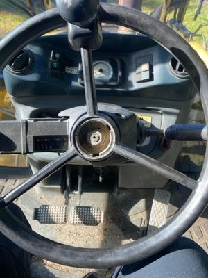 Vand sau schimb buldoexcavator New Holland  - imagine 6