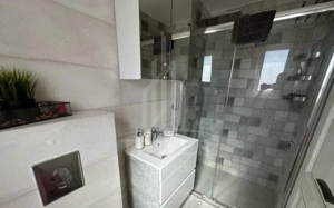 Apartament 4 camere tip penthouse - imagine 6