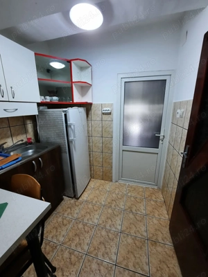 Închiriez apartament lângă stadion - imagine 9