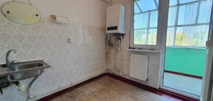 Vanzare apartament decomandat - 3 camere, zona ultracentrala - imagine 7