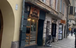 garsonierä(pos.sp.com.)Brasov,ultra centr.str.Baritiu 9