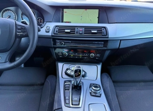 BMW Seria 5 525d xDrive Touring Aut.