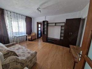 Vand Garsoniera compartimentata in 2 camere, pret 31.500 euro, negociabil