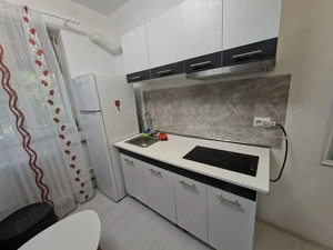 Garsoniera Lacramioarelor nr 6 - imagine 2