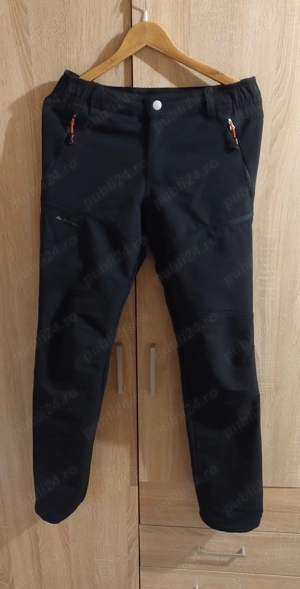 Pantaloni iarna trekking Quechua softshell