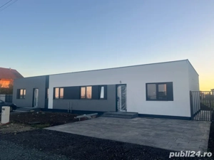 Casa parter Dumbravita