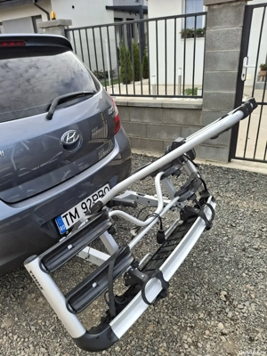 Vând suport auto pentru biciclete - imagine 2
