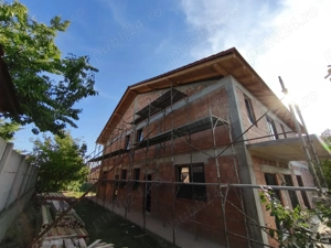 Execut lucrări econstrucții 