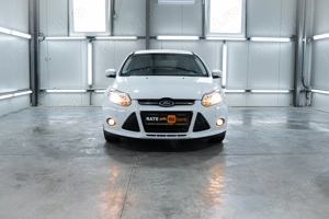FORD FOCUS Fab. 2013 Benzină Euro5 Parbriz Scaune Încălzite Senzori Jante - imagine 10