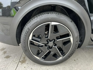 Peugeot 408 2024  - imagine 3