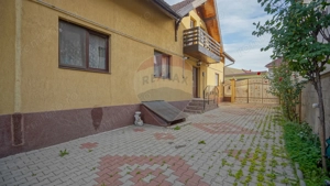 Comision 0 %! Casă de vânzare în Săcele, zona Cernatu! - imagine 2