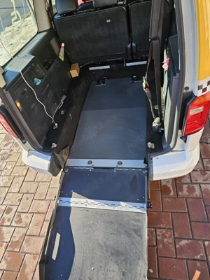 execut transport adaptat pt persoane speciale in carucior rulant 