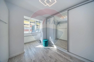 Apartament elegant si spatios, 4 camere, 2 parcari, Racadau! - imagine 16