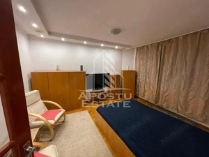 Apartament 1 camera, decomandat, zona Centrala - imagine 2