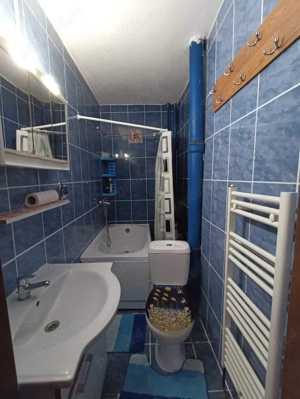 Vând garsonieră în Micro 1 