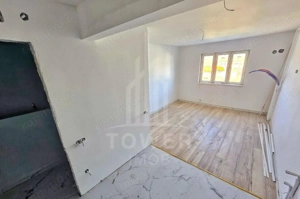 Garsonieră de vânzare