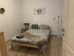 Casa single, cu 3 apartamente si garsoniera , regim hotelier-zona ultracentrala - imagine 11