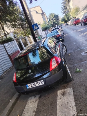 vând urgent Renault Megane 2005 - imagine 2