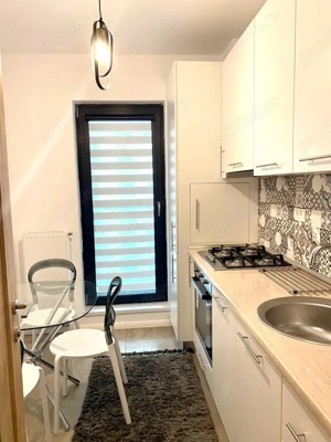 Proprietar garsoniera Exigent Plaza Residence - imagine 3