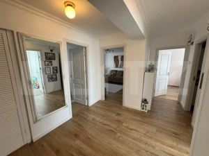 Apartament cu 3 camere decomandat, 70 mp, zona Decebal - imagine 12