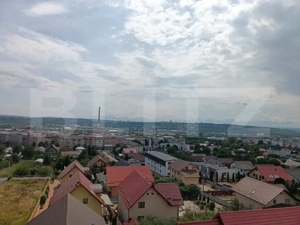 Apartament 3 camere, parcare, panorama superba, zona Burdujeni - imagine 6