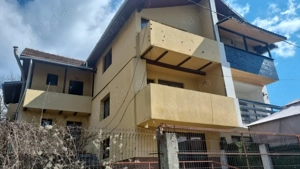 Vila P+1 cu 5 camere si garaj + teren 433mp