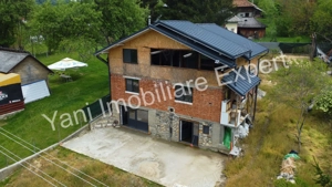 Casă de vânzare în comuna Valea Iașului, sat Borovinești, Județ Argeș. - imagine 15