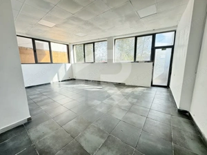 Spațiu comercial/birouri de închiriere, P+1+M, 260 mp, deschidere dubla, curte  - imagine 2
