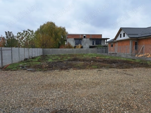 Teren  pentru constructie casă  in zonă  excelentă Balta Verde,PODARI ,utilitati: gaze ,curent,canal - imagine 8