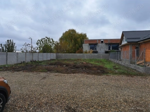 Teren  pentru constructie casă  in zonă  excelentă Balta Verde,PODARI ,utilitati: gaze ,curent,canal - imagine 7