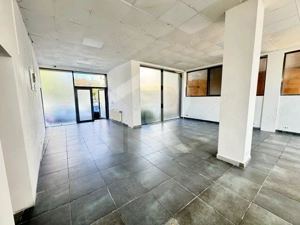Spațiu comercial/birouri de închiriere, P+1+M, 260 mp, deschidere dubla, curte  - imagine 3