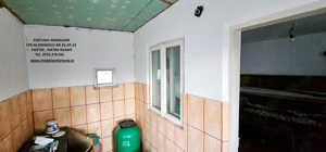 Casa individuala, cu 2 beciuri mari,anexe si 920 mp teren, la 10 minute de Piatra Neamt - imagine 12