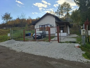Casa parter zona Valea Jelnei - imagine 7