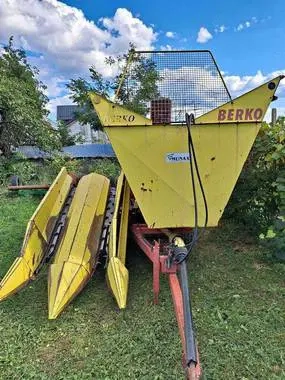 Culegător porumb BERKO cu tocător