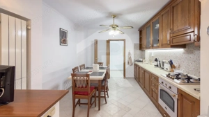 Vânzare apartament 3 camere – Ultracentral, Bloc Scala, Bd. Magheru - imagine 18