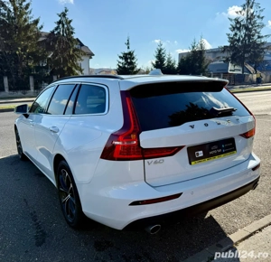 Volvo V60 Mild Hybrid 2021 - imagine 4