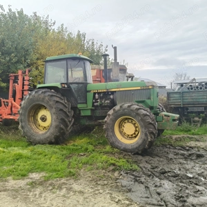 Vând tractor John Deere cu plug, scarificator și două discuri - imagine 6