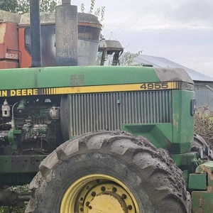 Vând tractor John Deere cu plug, scarificator și două discuri - imagine 7
