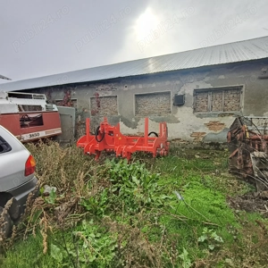 Vând tractor John Deere cu plug, scarificator și două discuri - imagine 8