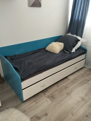 Vând pat, divan 80x180 sau extins 160x180 + 2 Saltele