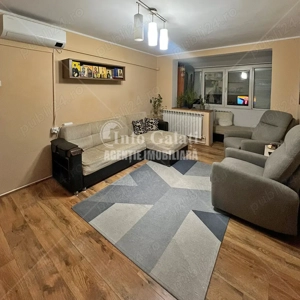 | Apartament cu 3 camere | Micro 19 | Mobilat |