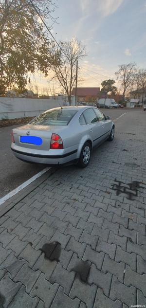 Vw Passat b5.5 Motor 1.6 Benzina An 2002 - imagine 5