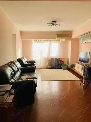 Vanzare Apartament 3 Camere Stradal Rond Alba Iulia cu Centrala Termica - imagine 3