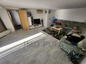 3 Camere. 2 Bai. Apartament pe 2 nivele. Pretabil investitie. - imagine 4